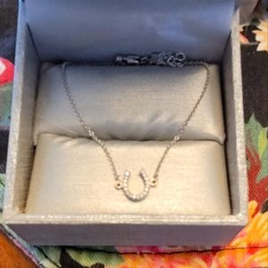 1/20 CT. T.W Horseshoe Anklet in Sterling Silver. 10 "